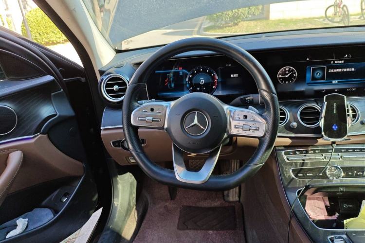 Used Mercedes-Benz E-Class 2019 E 300 L Sporty and Stylish Model