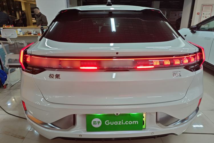 Used Zeekr 001 2023 WE Edition 100 kWh