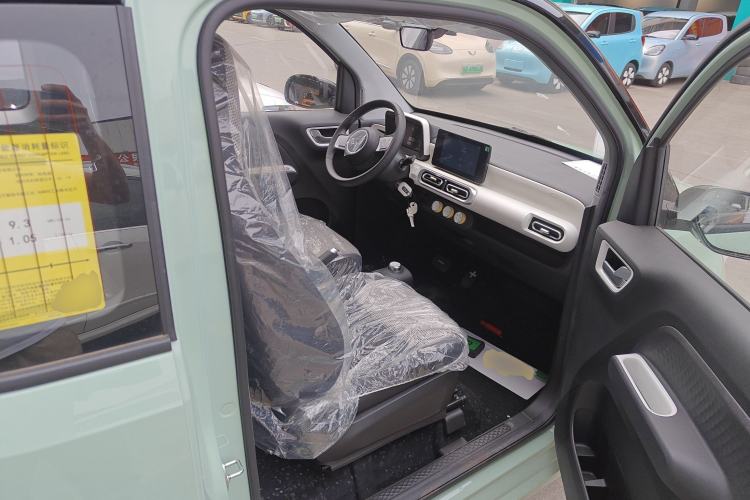 Used Wuling Hongguang MINIEV 2024 3rd Generation 170 km

