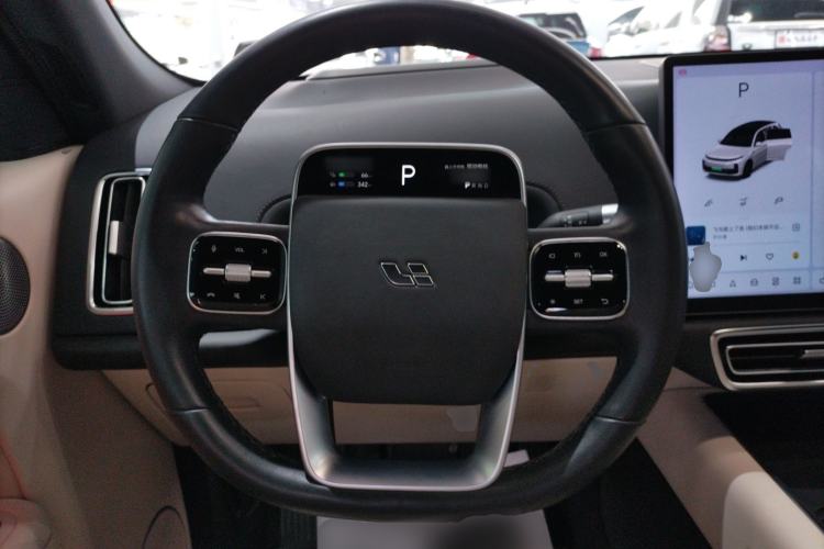 Used Li Auto L7 2023 Pro Model
