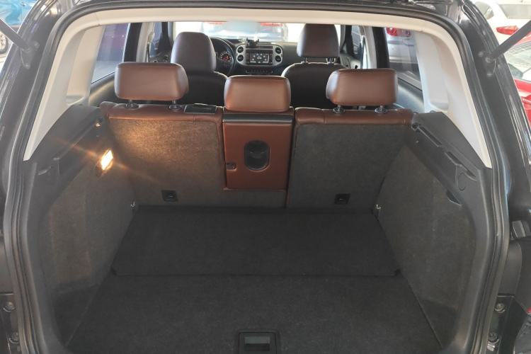 Used Volkswagen Tiguan 2015 1.8TSI Automatic Two-Wheel Drive Luxury Model
