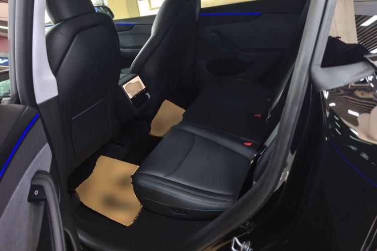 Used Tesla Model Y 2025 Rear-Wheel-Drive Version
