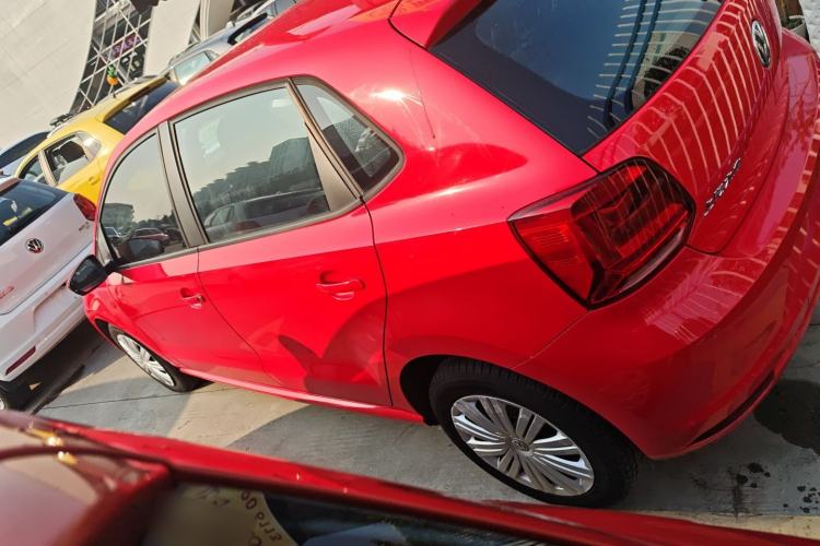 Used Volkswagen Polo 2016 1.6L Automatic Comfort Model
