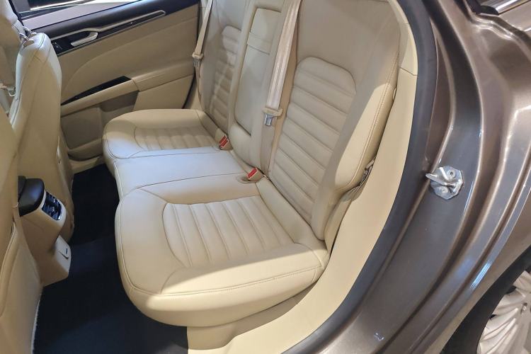 Used Ford Mondeo 2013 2.0L GTDi 200 Luxury Model
