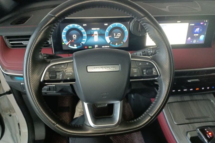 Used JETOUR X70 PLUS 2023 1.5T DCT Brave PLUS 5-Seater