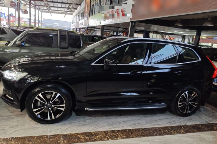 Used Volvo XC60 2019 T5 4x4 Zhiyuan Edition China VI Standard
