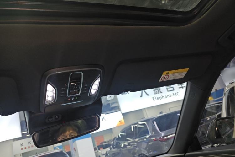 Used GAC Trumpchi GS8 2022 Dual-Engine Series 2.0TM Two-Wheel Drive Prestige Edition (7 Seats)