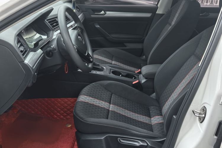 Used Volkswagen Lamando 2019 230TSI DSG Fashion Edition China VI
