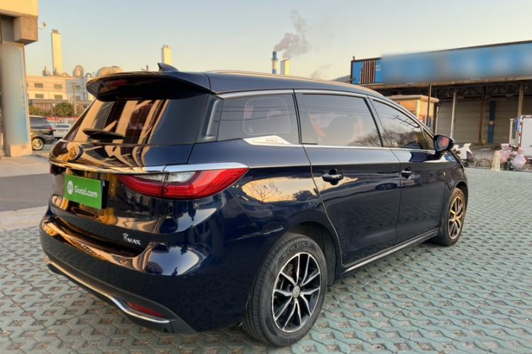 Used BYD Song MAX 2018 1.5T Automatic Smart Connect Elite Model with 6 Seats
