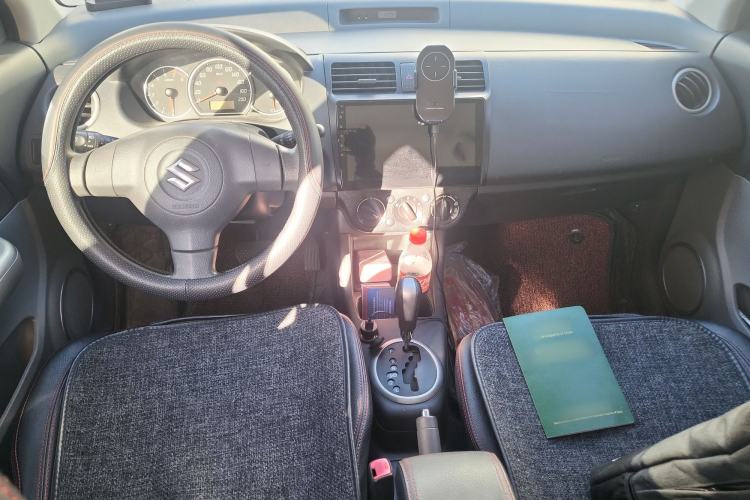 Used Suzuki Swift 2014 1.5L Automatic Fashion Edition
