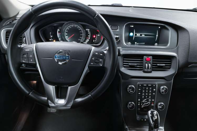 Used Volvo V40 2016 T3 Zhiyi Edition