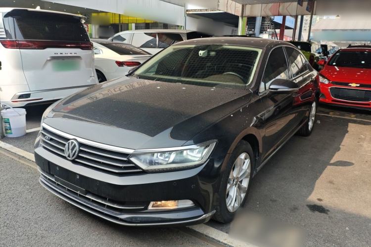 Used Volkswagen Magotan 2017 380TSI DSG Luxury Model