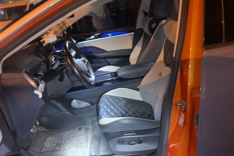 Used Volkswagen ID.6 CROZZ 2021 Long-Range PRO Edition