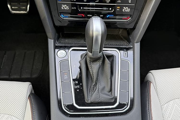 Used Volkswagen Magotan 2023 2 Million Units Limited-Edition 380TSI DSG Flagship Version
