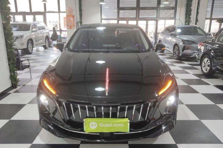 Used Hongqi E-QM5 2023 620km PLUS
