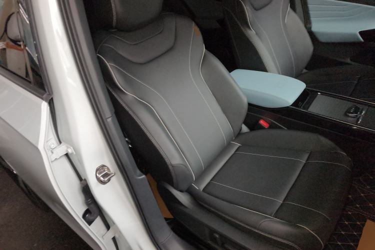 Used Volkswagen ID.4 X 2025 Smart Version Pure & Intelligent Enjoyment Edition
