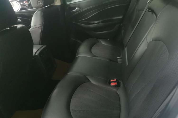 Used Buick Envision 2020 20T Two-Wheel Drive Leading Version
