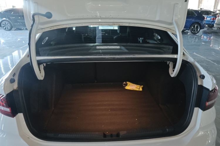 Used Volkswagen Lavida 2024 1.5L Automatic 5 Million Edition