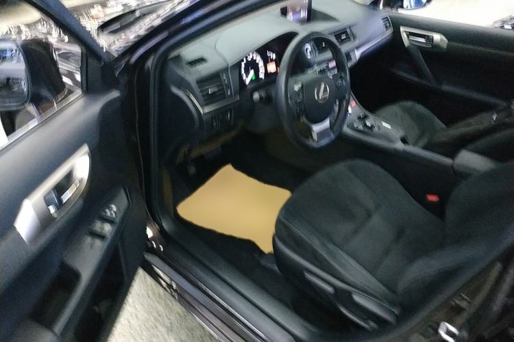 Used Lexus CT 2014 CT200h Comfort Edition Monochrome
