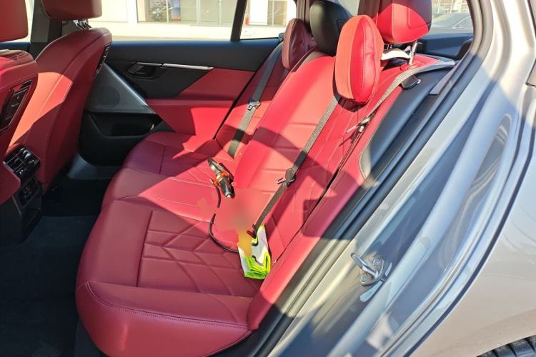 Used BMW i5 2024 eDrive 35L M Sport Package
