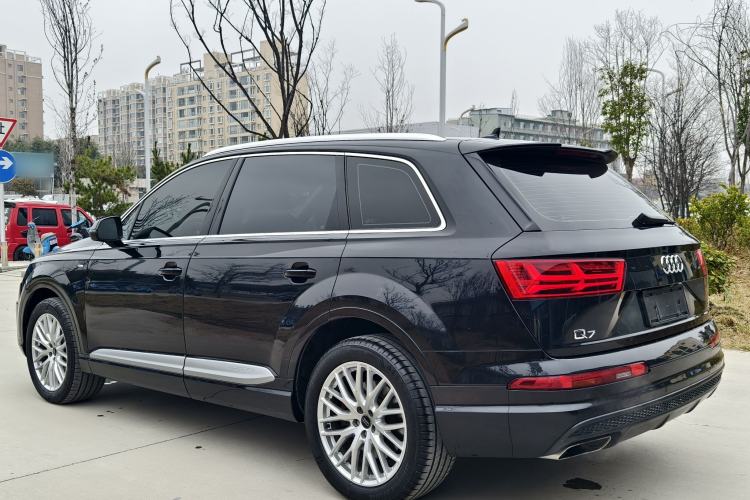 Used Audi Q7 2019 55 TFSI S line Sport Edition
