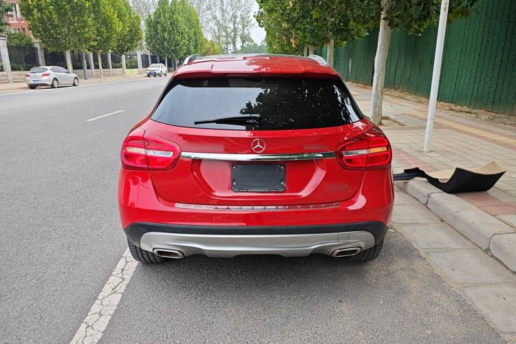 Used Mercedes-Benz GLA 2015 GLA 220 4MATIC Luxury Model
