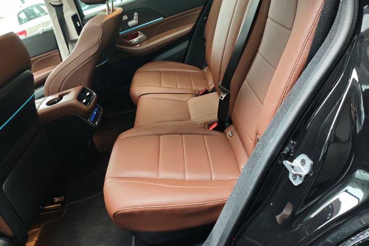 Used Mercedes-Benz GLE 2024 GLE 450 4MATIC Luxury Model
