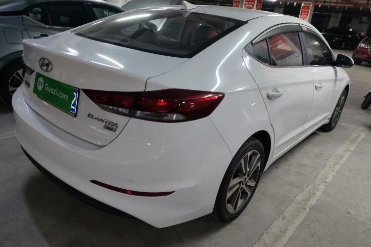 Used Hyundai Elantra 2016 1.6L Automatic ZhiXuan – Elite Version