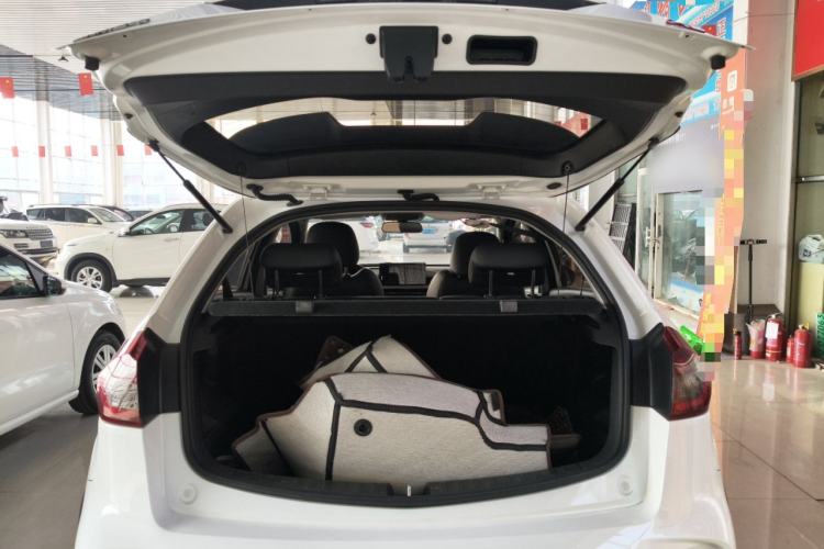 Used Geely Auto Vision X3 2021 PRO 1.5L CVT Deluxe Model
