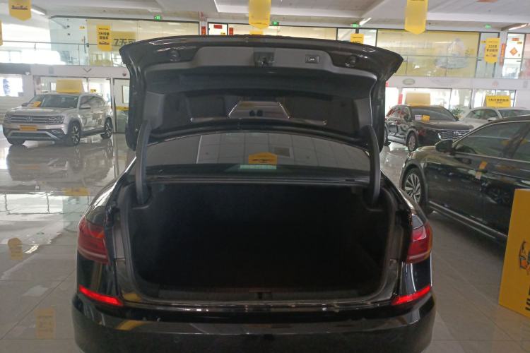 Used Volkswagen Passat 2022 330TSI Starry Luxury Edition
