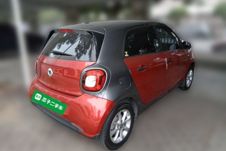 Used  forfour 2016 1.0L 52 kW Dynamic Edition
