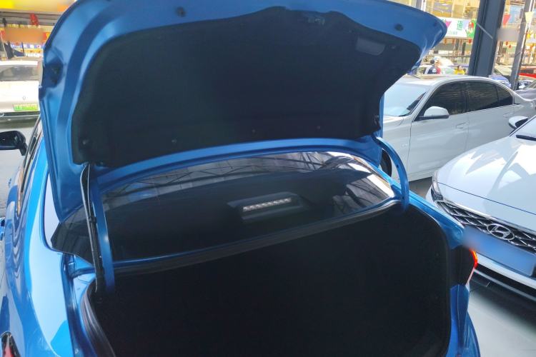 Used Toyota Levin 2019 Dual-Engine 1.8H E-CVT Luxury Edition China VI Standard
