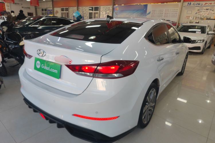 Used Hyundai Elantra 2016 1.6L Automatic ZhiXuan – Elite Version
