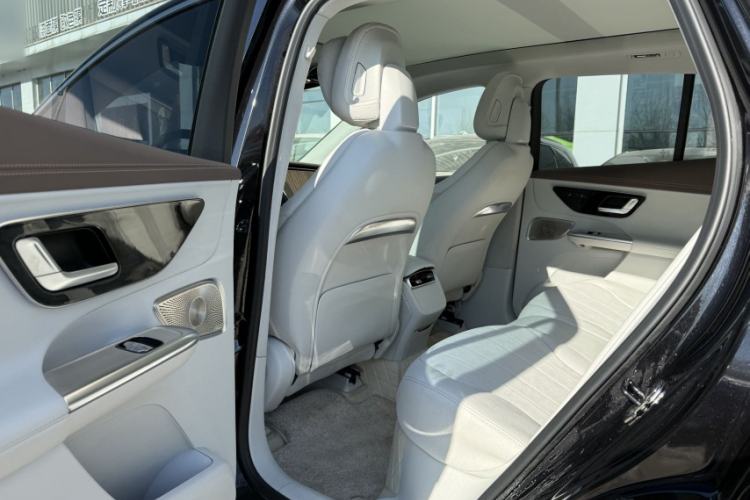 Used Mercedes-Benz EQE SUV 2024 350 4MATIC Luxury Edition
