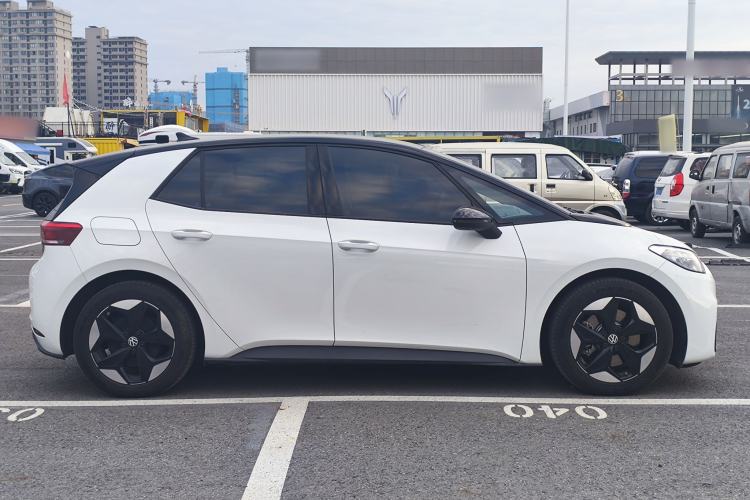 Used Volkswagen ID.3 2025 Smart Edition Outstanding Model