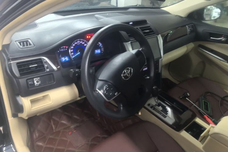 Used Toyota Camry 2015 2.0E Elite Edition
