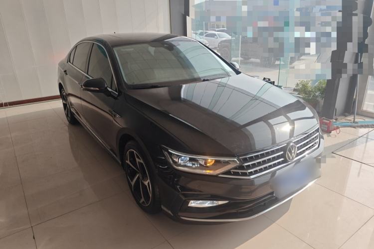 Used Volkswagen Magotan 2023 2 Million Units Commemorative Edition 330TSI DSG Luxury Version