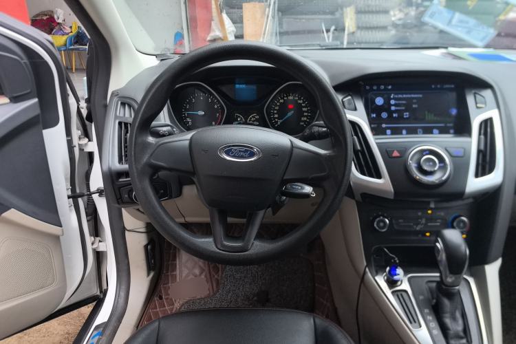 Used Ford Focus 2015 Sedan 1.6L Automatic Comfort Model