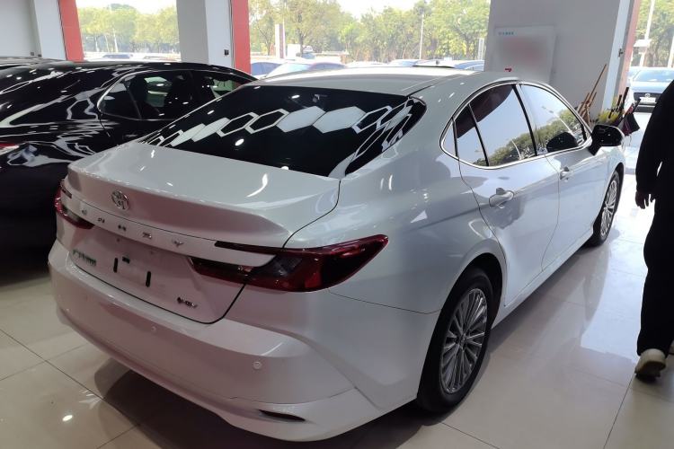 Used Toyota Camry 2024 Dual-Motor 2.0 HE Elite Edition