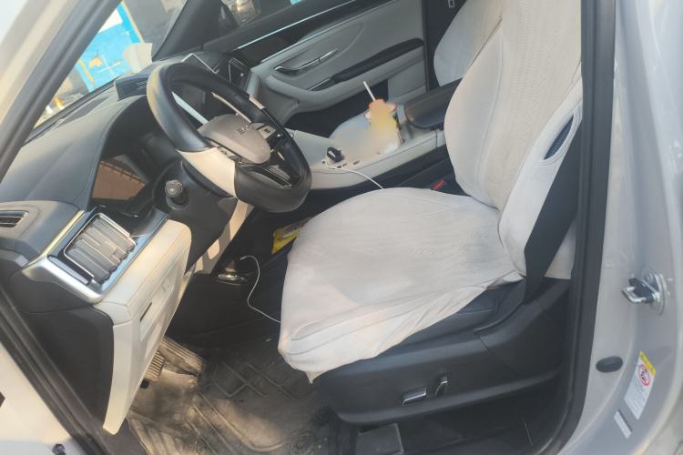 Used BYD Song PLUS New Energy 2023 Champion Edition EV 520KM Prestige Model
