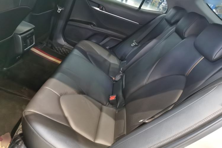 Used Toyota Camry 2021 2.5G Luxury Edition