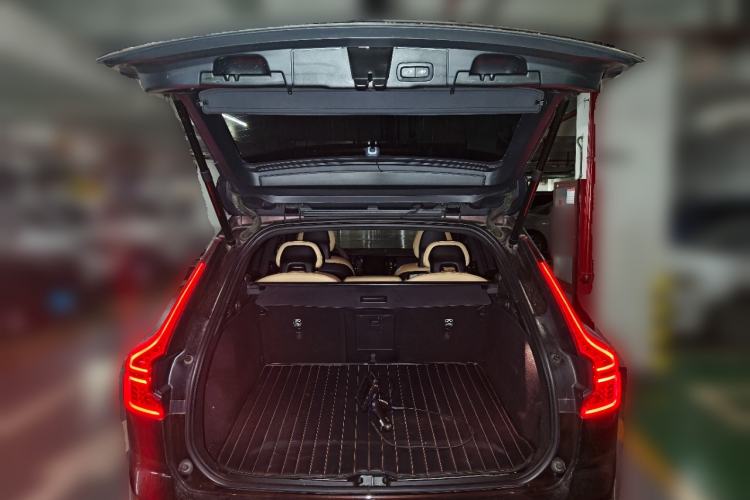 Used Volvo XC60 2018 T5 4x4 Zhiya Luxury Edition