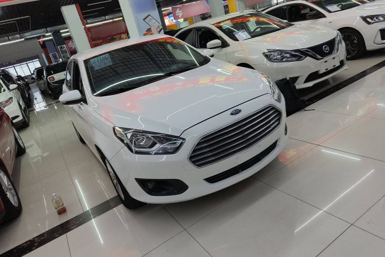 Used Ford Escort 2015 1.5L Automatic Comfort Model
