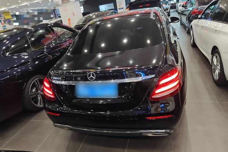 Used Mercedes-Benz E-Class 2017 E 300 L Luxury Model
