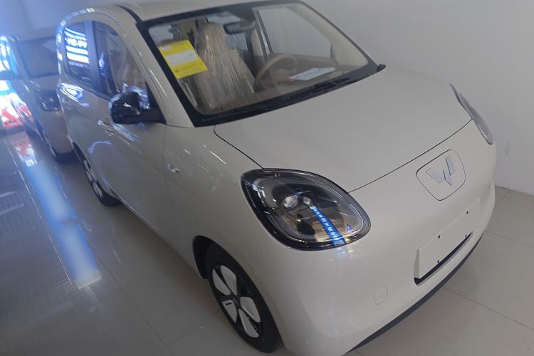 Used Wuling Hongguang MINIEV 2025 Four-Door Version Advanced Edition
