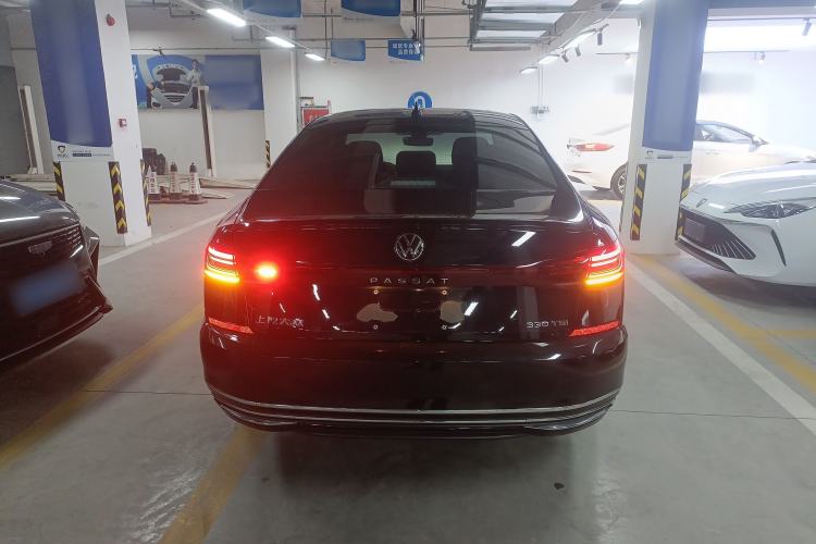 Used Volkswagen Passat 2022 330TSI Luxury Edition
