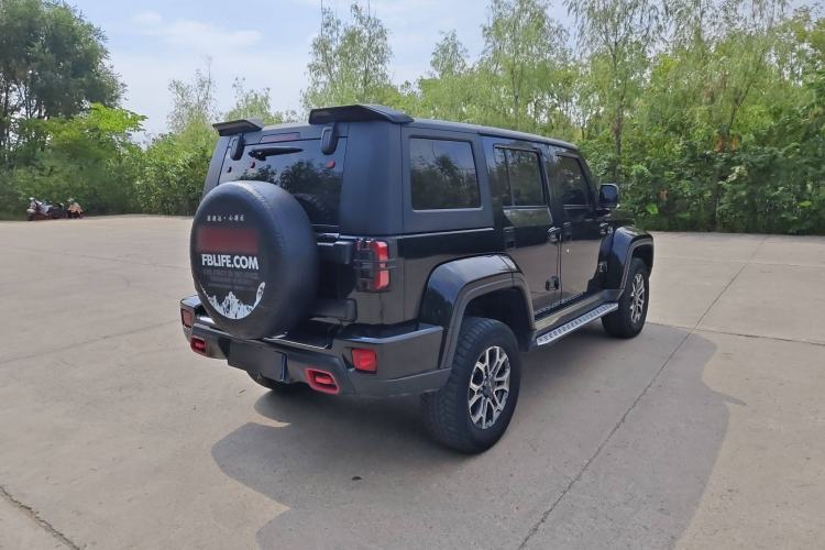Used Beijing Auto BJ40 2023 2.0T Automatic Four-Wheel Drive Urban Hunter Edition Chivalrous Type
