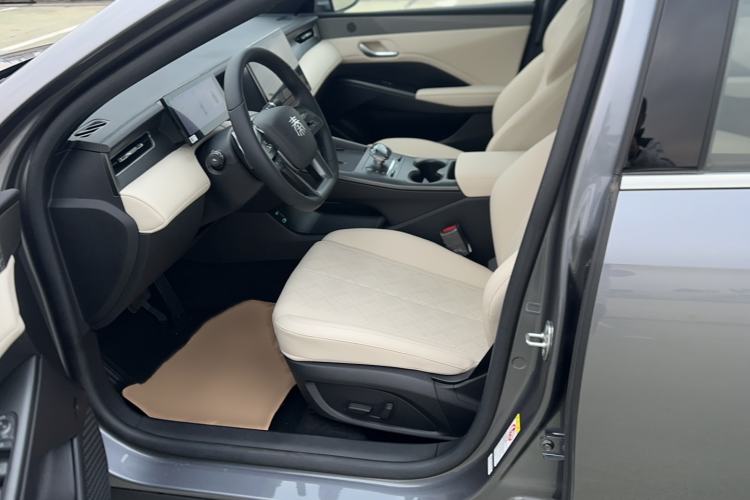 Used BYD Qin PLUS 2025 DM-i Smart Drive 120KM Superior Model