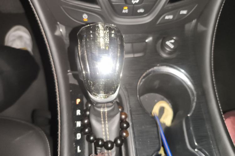 Used Buick Envision 2015 20T Two-Wheel-Drive Leading Model
