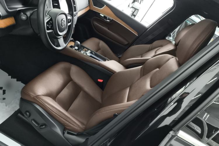 Used Volvo XC90 2023 B6 Zhiyi Luxury Edition 7-Seater